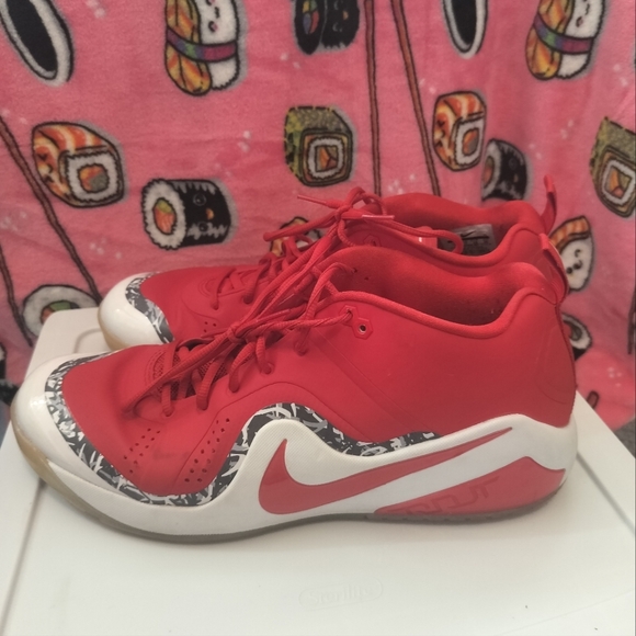 Nike Men's red Zoom sneakers size 12 - Picture 2 of 7